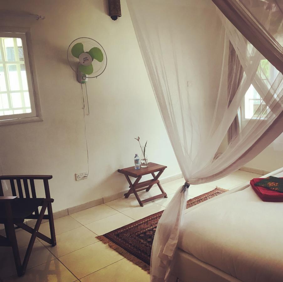 Bed and Breakfast The Guinea Fowl Entebbe Exteriér fotografie
